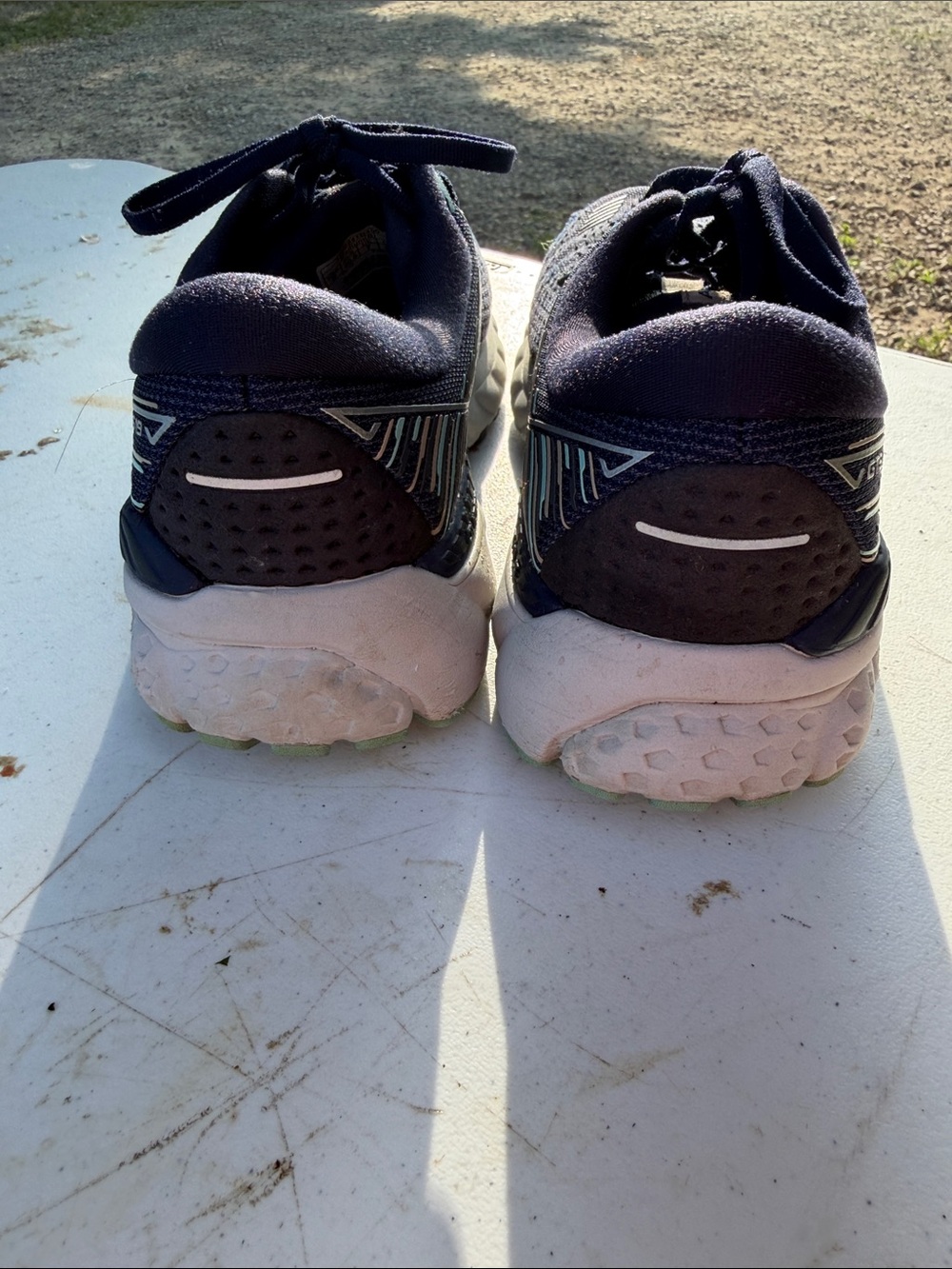 Brooks Women's Navy and Teal GTS 19 Running Shoes - Picture 4 of 6